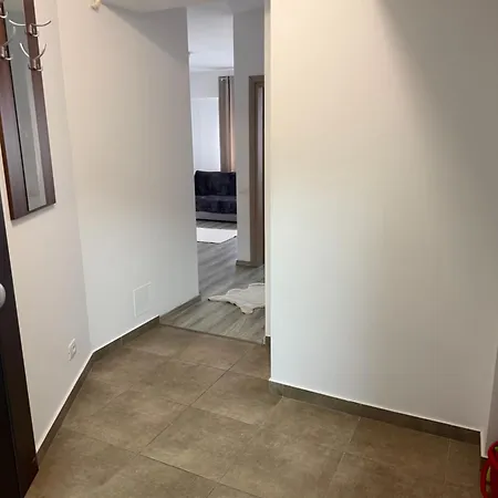 Resident Aparments Two Bed With Balcony Apartment Bucharest