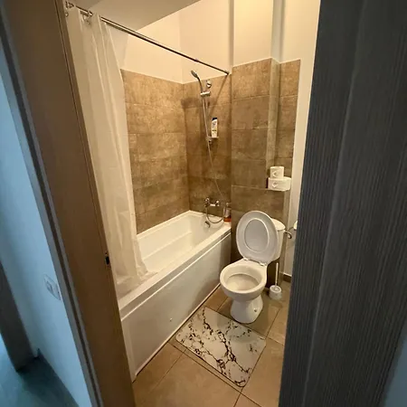 Resident Aparments Two Bed With Balcony *