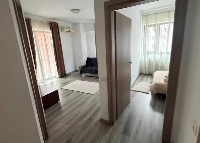 Resident Aparments Two Bed With Balcony Apartment Bucharest